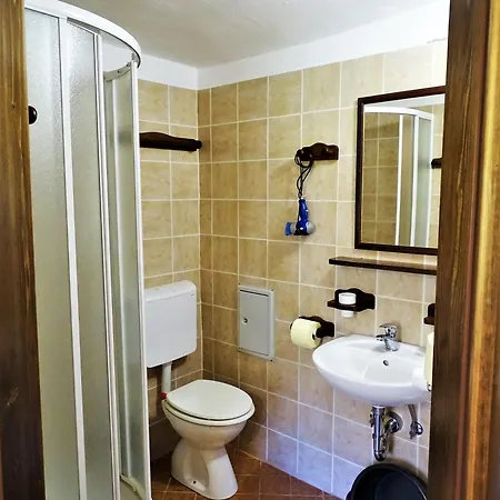 Apartmaji Pr-gujlu Sela Nad Podmelcem 5220 Tolmin Appartement